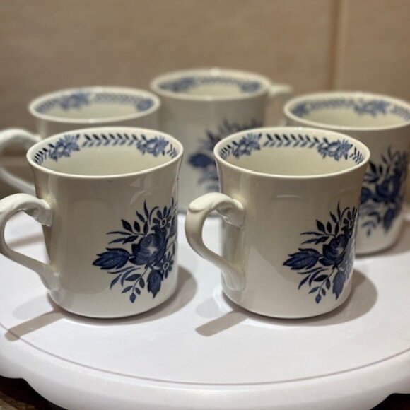 Vintage J & G Meakin England 1950's Dresden Blue Tea Cups/Mugs Set of 5 - Picture 5 of 9